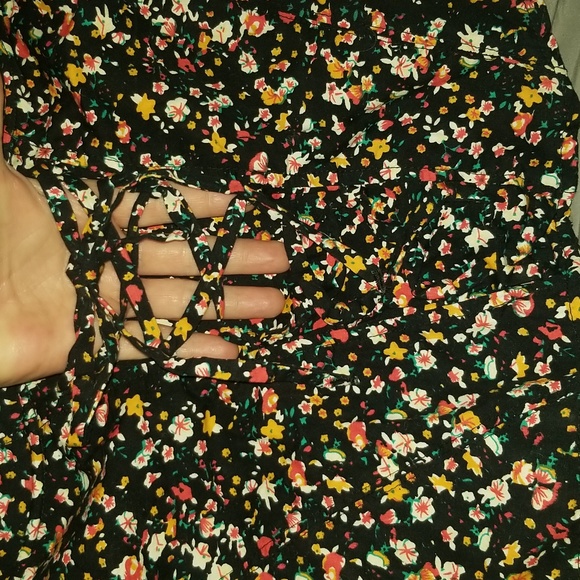 Corset - Picture 7 of 7